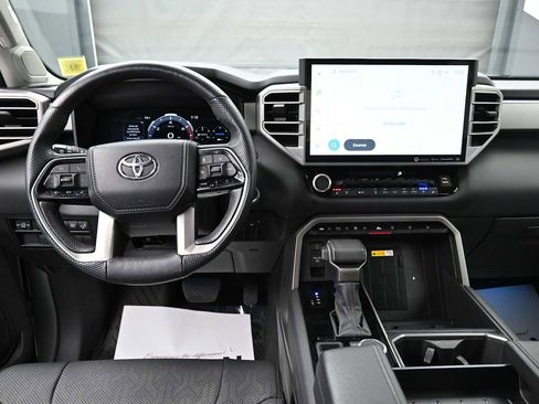 Used 2024 Toyota Tundra Limited AWD/4WD image 13