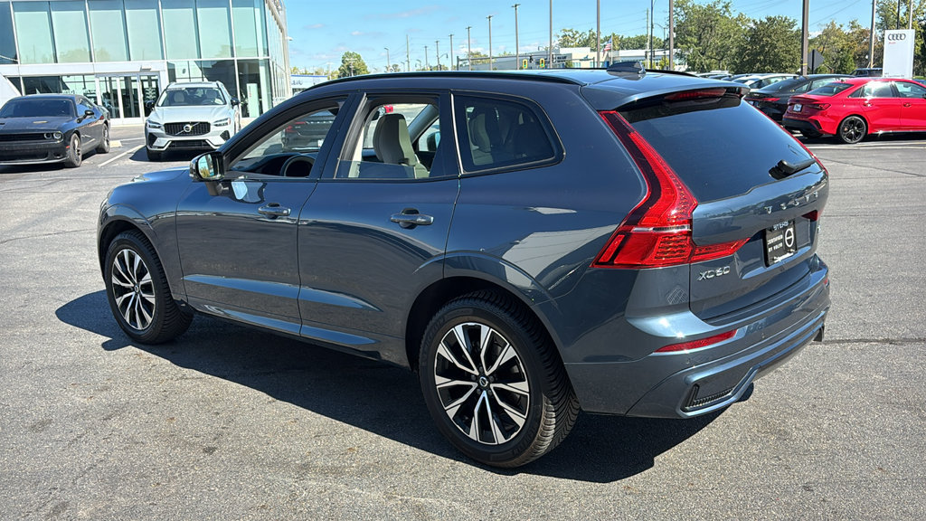 Certified 2024 Volvo XC60 B5 Core w/ Climate Package AWD/4WD image 4