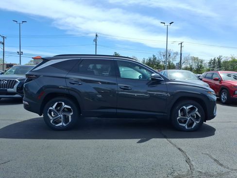 Certified 2023 Hyundai Tucson Limited AWD/4WD image 4