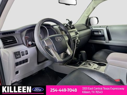 Used 2011 Toyota 4Runner SR5 AWD/4WD image 11