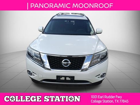 Used 2015 Nissan Pathfinder Platinum FWD image 5