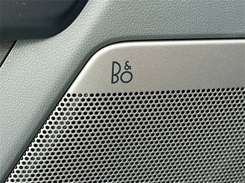 Used 2025 Ford F150 Lightning Flash image 19