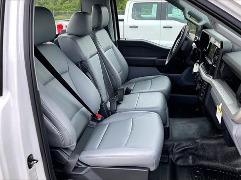 New 2025 Ford F350 XL AWD/4WD image 2
