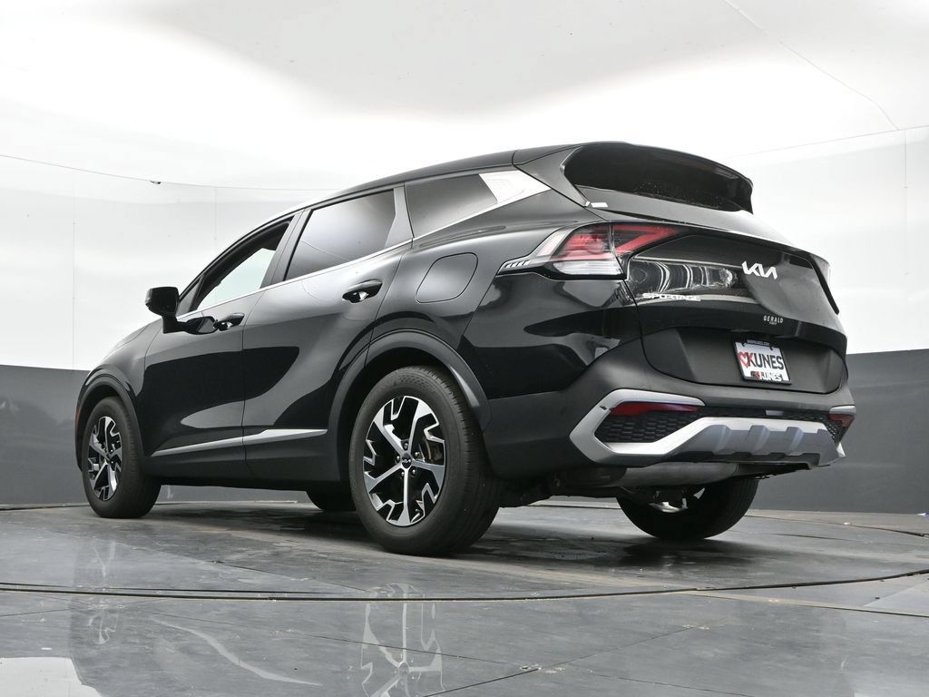 Used 2023 Kia Sportage EX FWD image 46