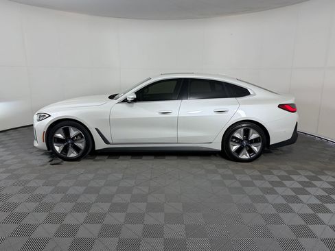 Used 2023 BMW i4 eDrive35 w/ Premium Package RWD image 2