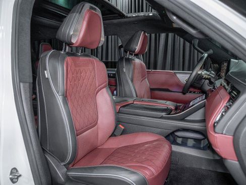 Used 2025 INFINITI QX80 Autograph image 14