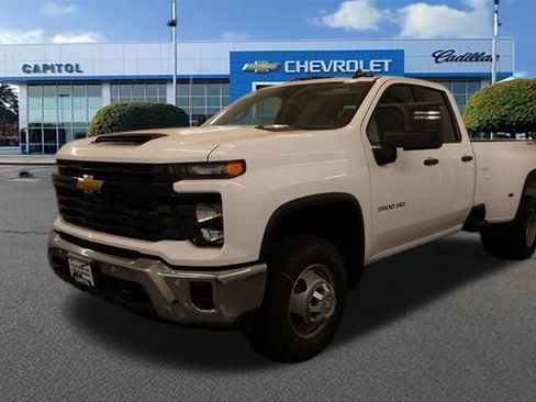 New 2026 Chevrolet Silverado 3500 W/T AWD/4WD image 6