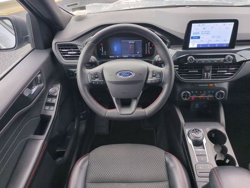 Used 2023 Ford Escape ST-Line image 16