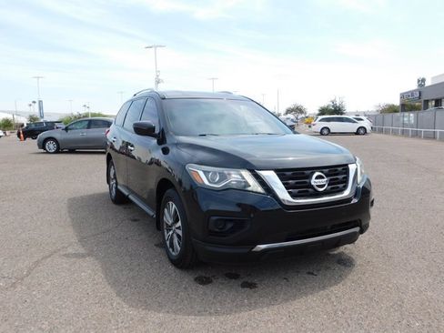 Used 2019 Nissan Pathfinder S AWD/4WD image 5