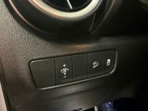 Certified 2023 Hyundai Kona Limited image 38