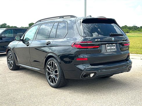 New 2027 BMW X7 xDrive40i w/ Executive Package AWD/4WD image 6