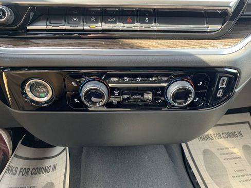 Used 2023 Chevrolet Silverado 1500 LT AWD/4WD image 21