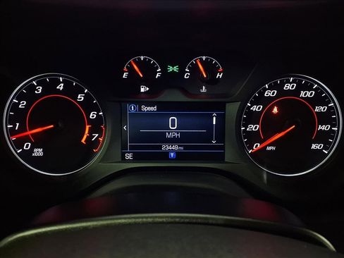 Used 2021 Chevrolet Camaro LT image 17