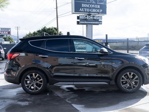 Used 2017 Hyundai Santa Fe Sport w/ 2.0T Ultimate Tech Package 05 FWD image 10