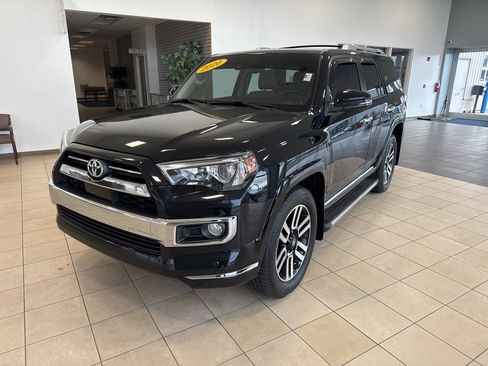Used 2020 Toyota 4Runner Limited image 3