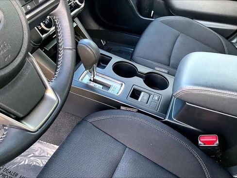 Used 2019 Subaru Legacy 2.5i Premium image 17