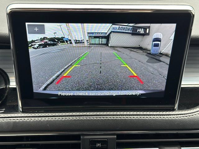 Used 2021 Lincoln Corsair AWD w/ Equipment Group 101A image 18