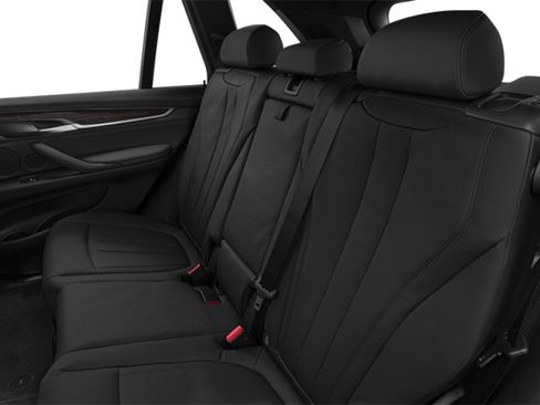 Used 2014 BMW X5 xDrive50i image 12