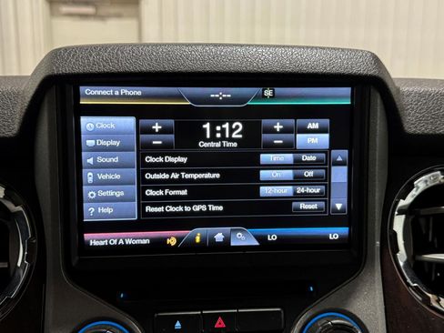 Used 2014 Ford F250 Lariat w/ Lariat Ultimate Package image 22