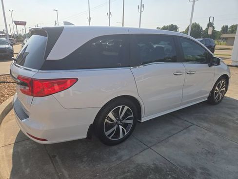 Used 2023 Honda Odyssey Touring image 5