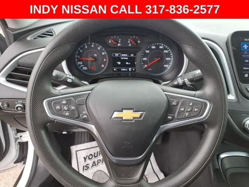 Used 2023 Chevrolet Malibu LT image 13