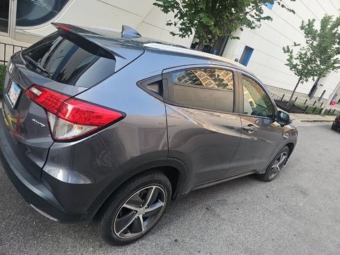 Used 2022 Honda HR-V EX image 18