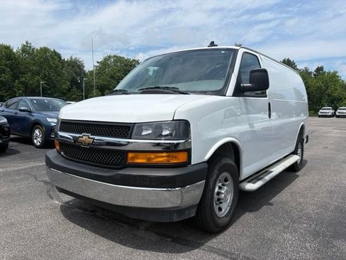 Used 2025 Chevrolet Express 2500 w/ Driver Convenience Package RWD image 1