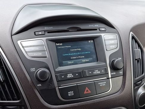 Used 2015 Hyundai Tucson SE AWD/4WD image 19