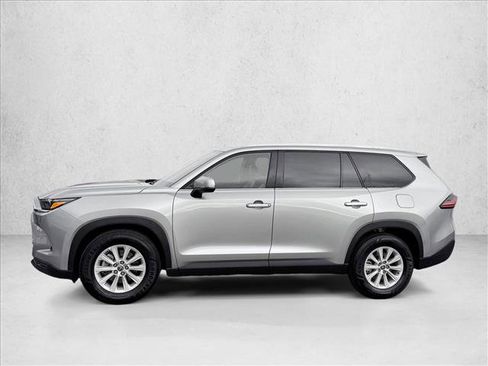 Certified 2025 Toyota Grand Highlander XLE image 4