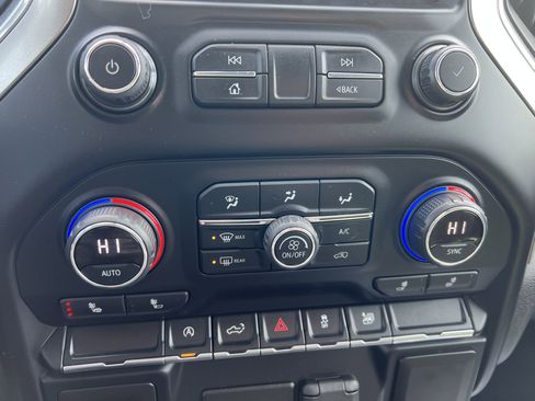 Certified 2021 Chevrolet Silverado 1500 LT image 24