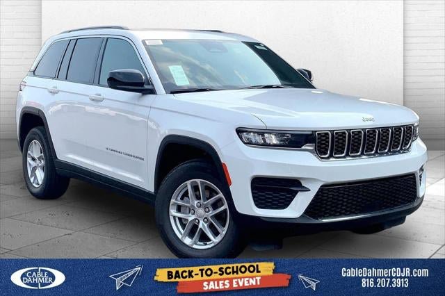 New 2026 Jeep Grand Cherokee Laredo AWD/4WD image 15
