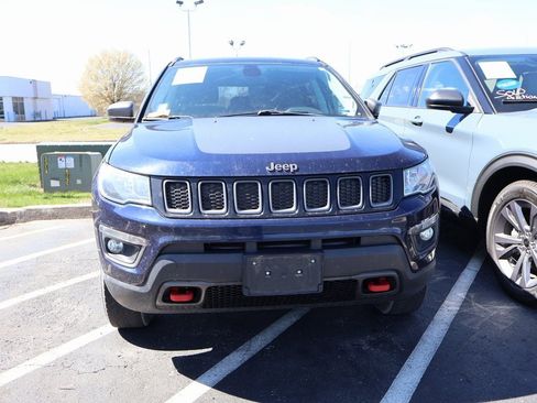 Used 2019 Jeep Compass Trailhawk w/ Cold Weather Group image 4
