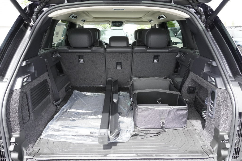 New 2026 Land Rover Range Rover Long Wheelbase Autobiography AWD/4WD image 31