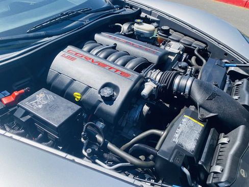 Used 2006 Chevrolet Corvette Convertible RWD image 14