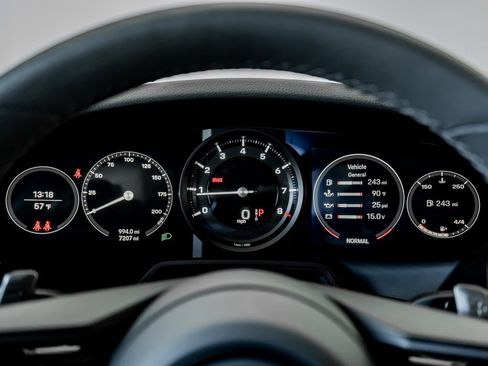 Certified 2024 Porsche 911 Carrera 4S image 15