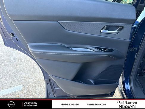 Certified 2025 Nissan Murano SV image 31