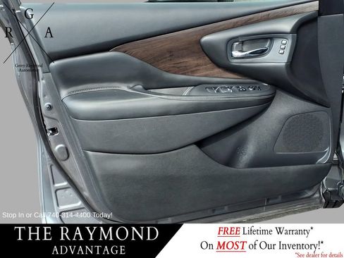 Used 2019 Nissan Murano Platinum AWD/4WD image 17