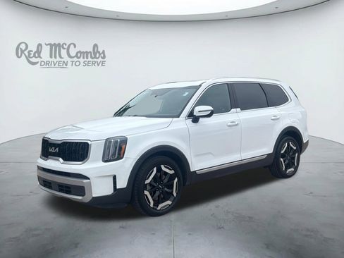 Used 2023 Kia Telluride EX w/ EX Captain's Chair Package FWD image 1