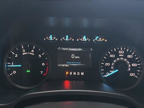 Certified 2018 Ford F150 XLT w/ Equipment Group 301A Mid image 27