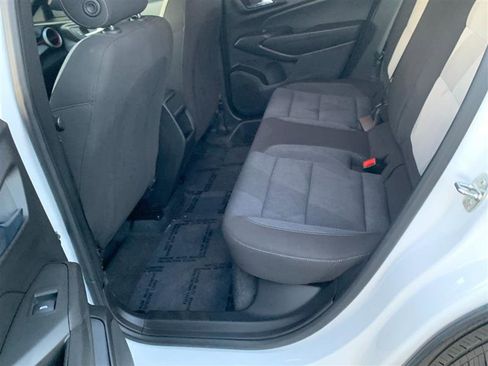 Used 2024 Chevrolet Trax RS w/ Driver Confidence Package image 31