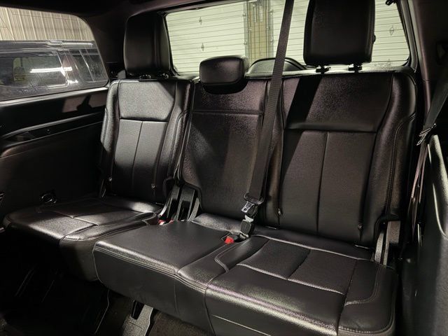 Used 2020 Ford Expedition XLT w/ Equipment Group 202A AWD/4WD image 20