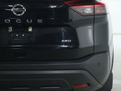 Used 2021 Nissan Rogue S AWD/4WD image 43