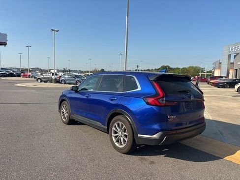 Used 2023 Honda CR-V EX-L image 3