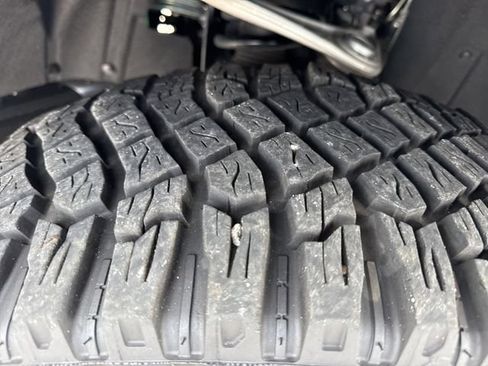 Used 2024 Ford Bronco Badlands AWD/4WD image 43