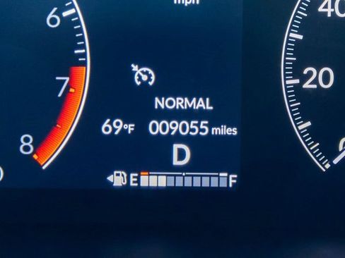 Used 2025 Honda HR-V EX-L image 30