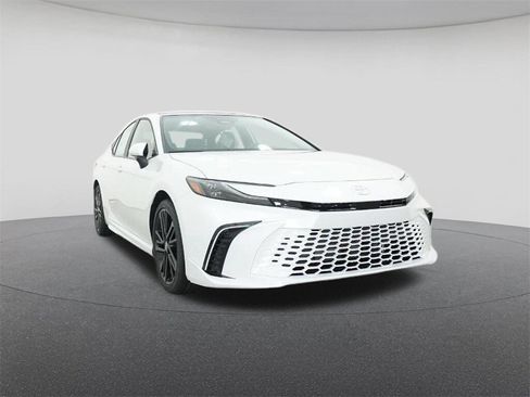 New 2026 Toyota Camry XSE image 30