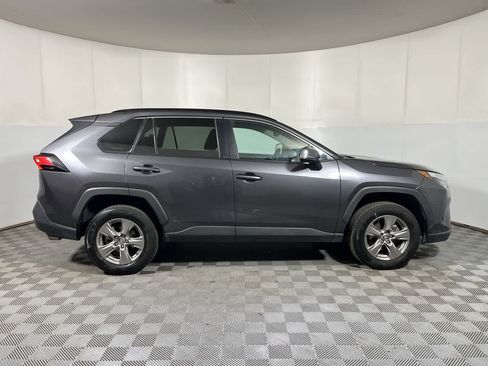 Used 2024 Toyota RAV4 XLE AWD/4WD image 9
