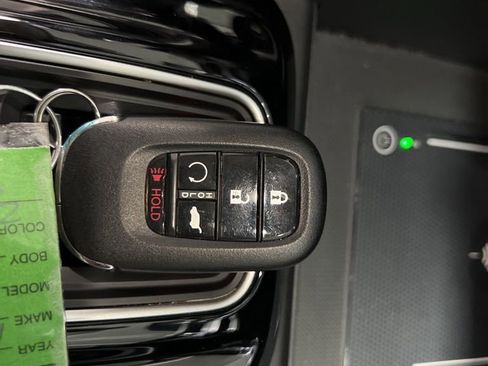 Used 2023 Honda Pilot EX-L image 30