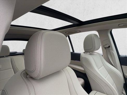 Certified 2020 Mercedes-Benz GLE 450 4MATIC image 23