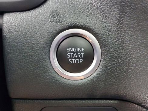 Used 2023 Toyota Tundra Limited w/ Power Package AWD/4WD image 32